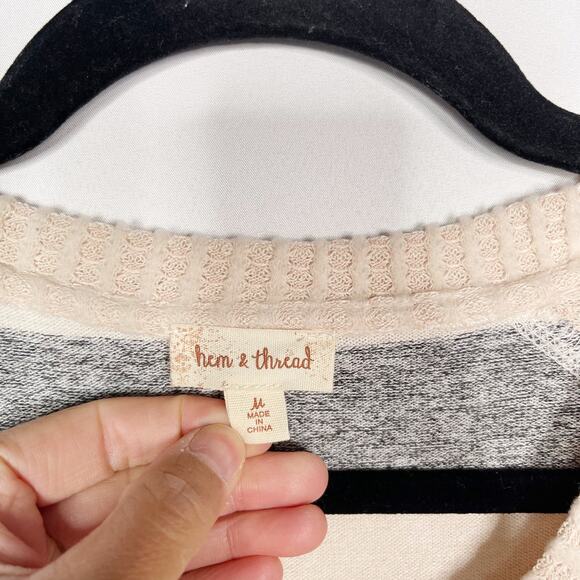 Hem & Thread Medium M Cream Gray Wide Striped Waffle Knit Pullover Sweater Crew - Picture 6 of 7